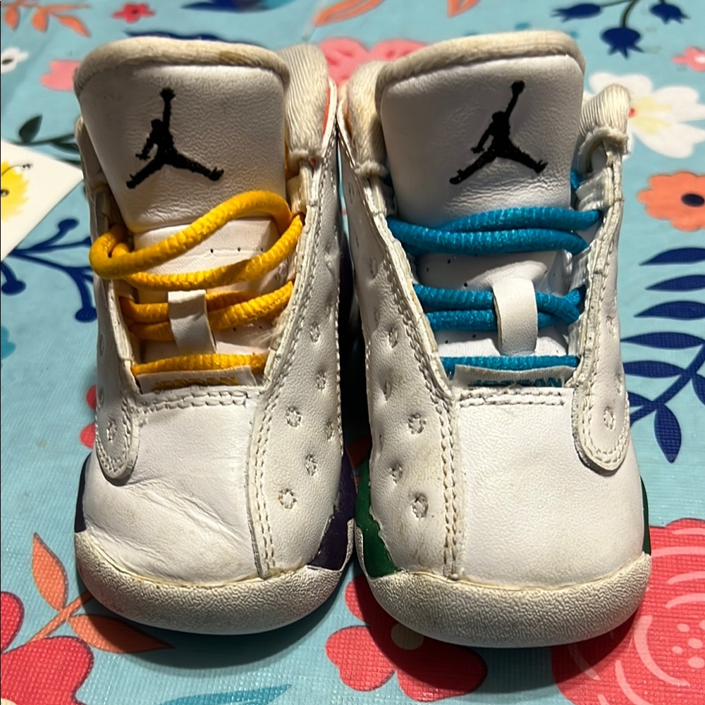 Nike White and Yellow Sneakers with Velcro Straps